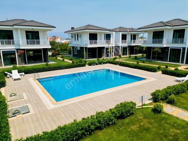 Burhaniye, Balikesir içerisinde satılık Villa