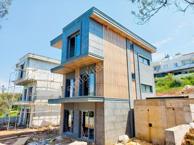 Burhaniye, Balikesir içerisinde satılık Villa