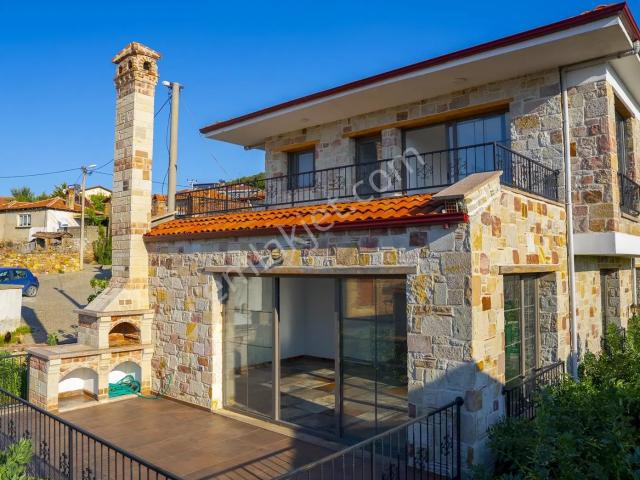Burhaniye, Balikesir içerisinde satılık Villa