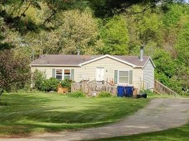 House for sale in Onondaga House for sale in Onondaga
