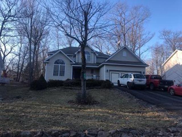 House for sale in Cresco, Pennsylvania