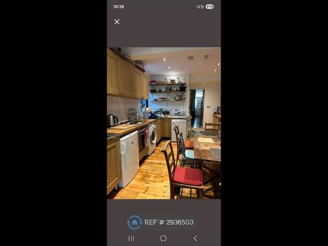 Room for rent in Muswell Hill, Greater London