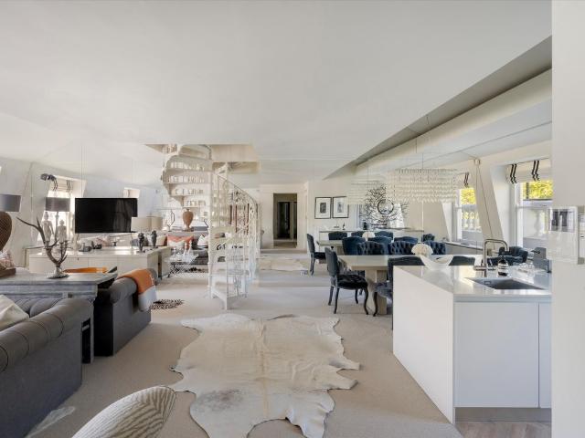 Apartment for rent in The Boltons, Greater London