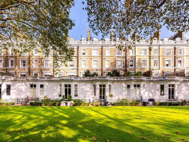 Apartment for rent in Brompton, Greater London