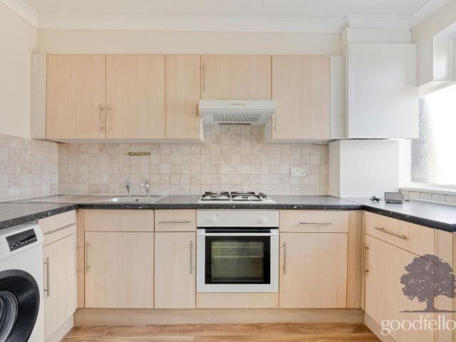 Apartment for rent in London Borough of Sutton, Greater London