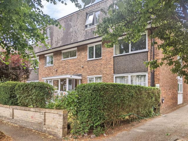 Apartment for rent in Wallington, Greater London