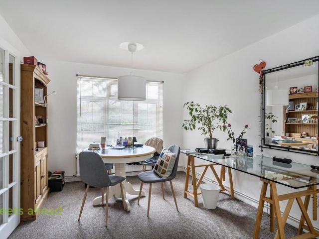 House for rent in London Borough of Croydon, Greater London