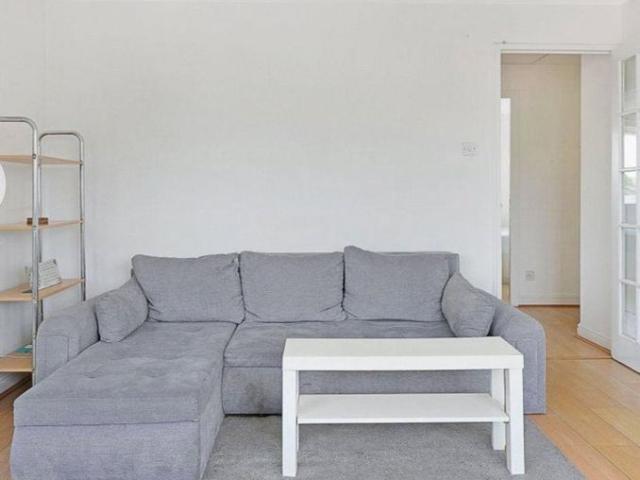 House for rent in London Borough of Croydon, Greater London