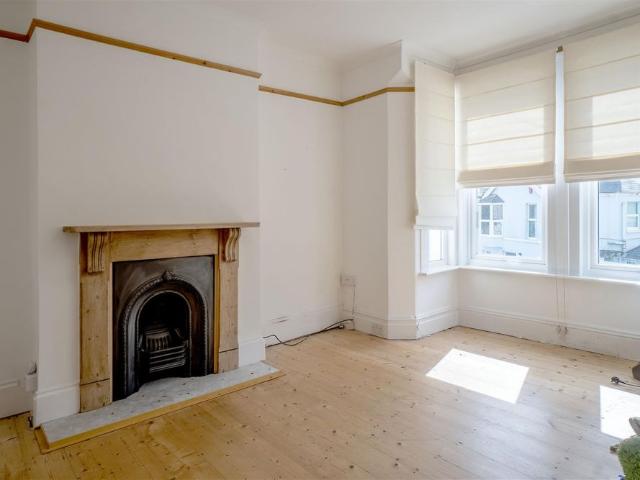 Apartment for rent in Mount Wise