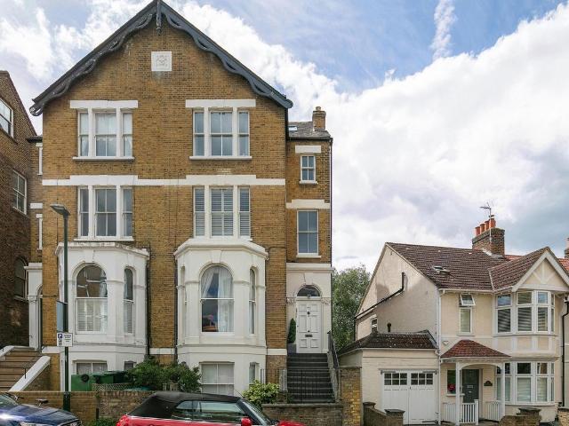 Apartment for rent in London Borough of Richmond upon Thames, Greater London