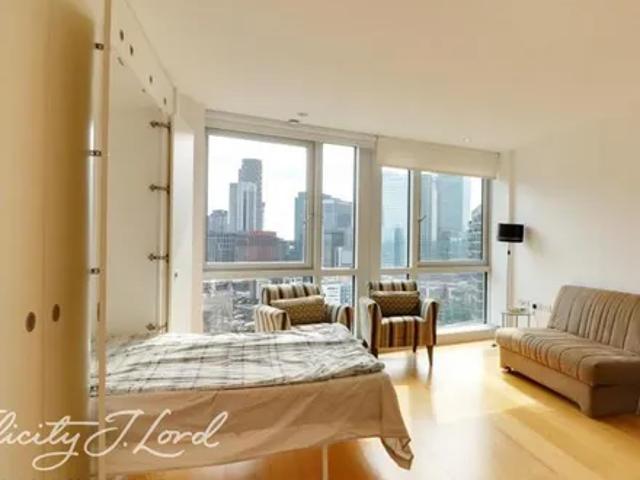 Apartment for rent in Greenwich Peninsula, Isle Of Man