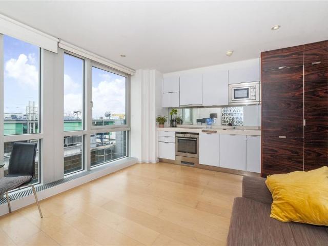 House for rent in Greenwich Peninsula, Greater London