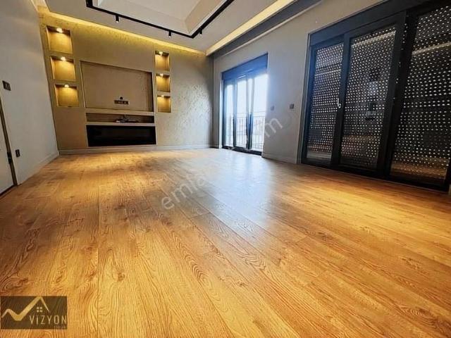 Darica içerisinde satılık Villa