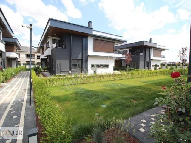 Selçuklu, Konya içerisinde satılık Villa