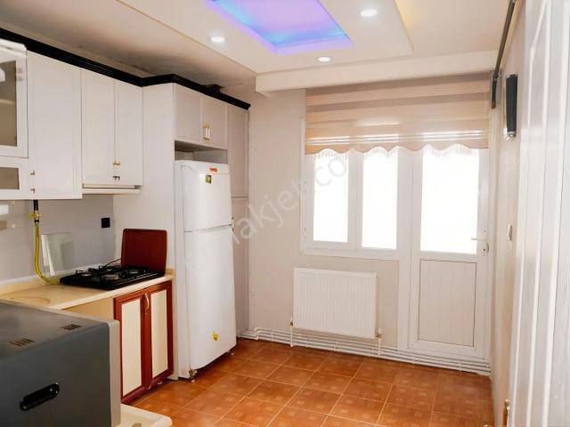 Bayrakli, İzmir içerisinde kiralık mülk