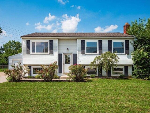 House for sale in Grove City