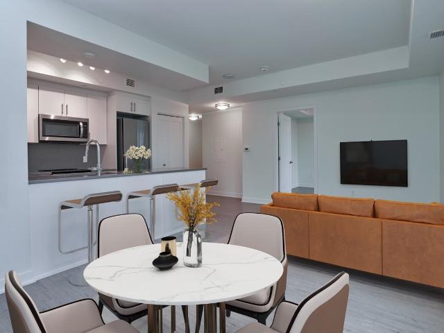 Apartment for rent in Somerset, Ottawa