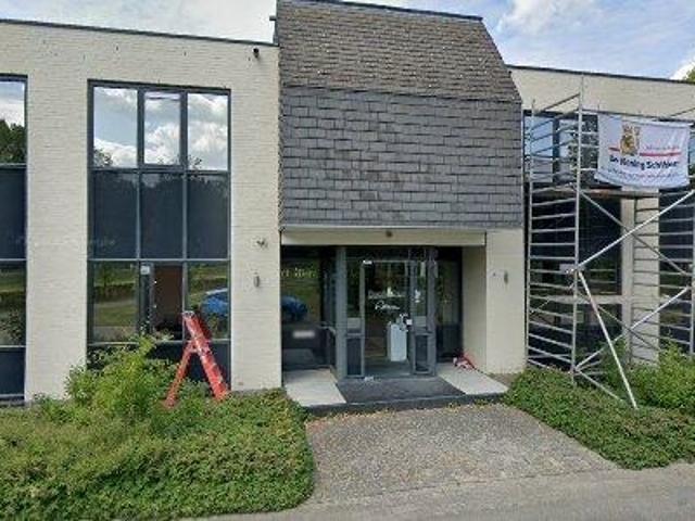 Bedrijfspand te koop in Borne