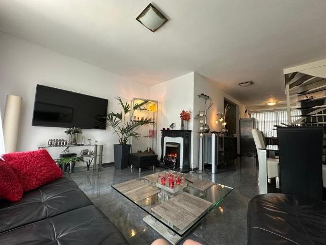 Woning te huur in Charlois, Rotterdam