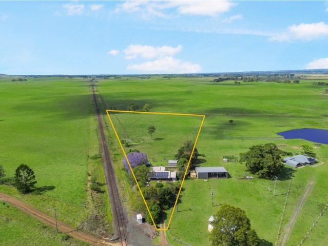 Cottage for sale in Cedar Point, New South Wales