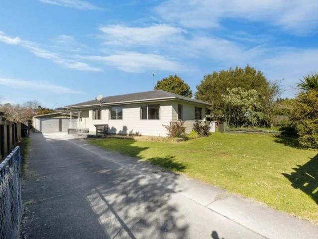 House for rent in Bellfield Estate, Papakura