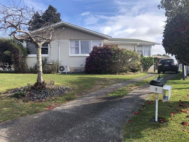 House for rent in Bellfield Estate, Papakura