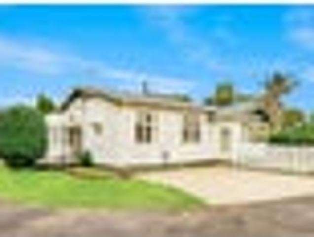 House for rent in Papakura