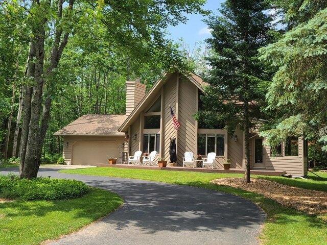 House for sale in Gaylord House for sale in Gaylord