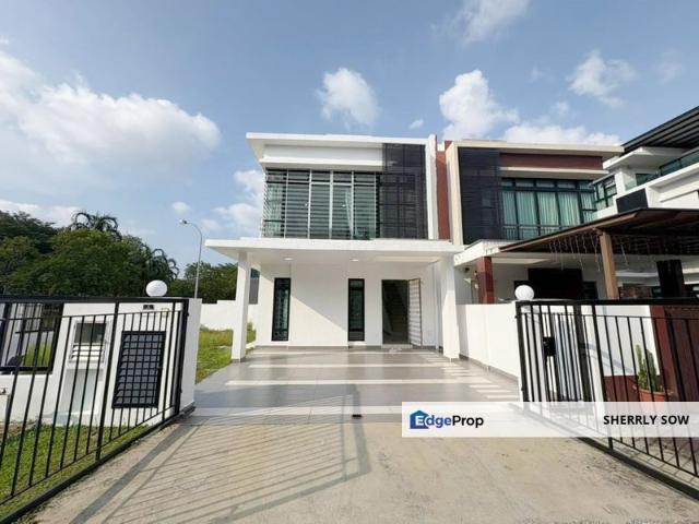House for sale in Taman Mutiara Mas, Iskandar Puteri