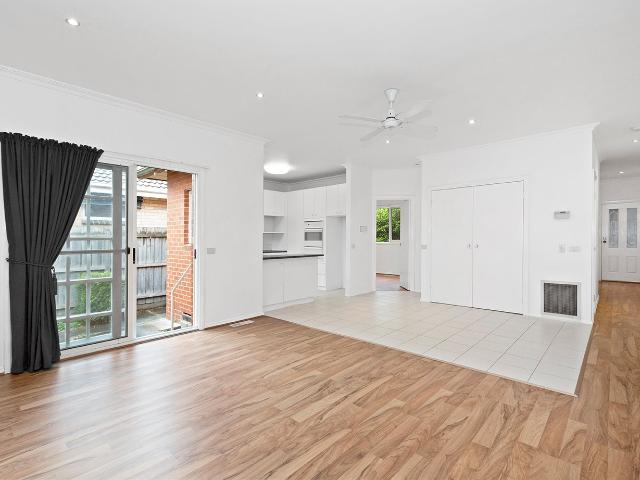 House for rent in Ormond, Melbourne