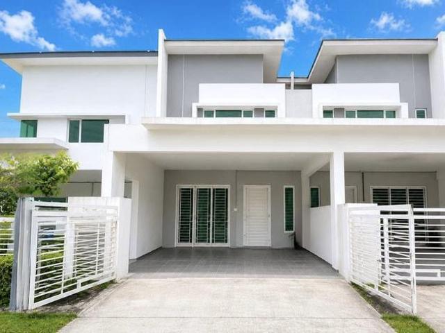 Terraced House for sale in Sendayan Village, Negeri Sembilan