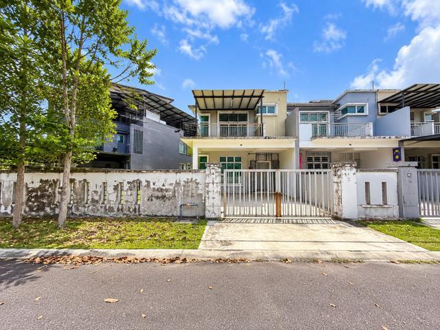 Terraced House for sale in Kota Tinggi