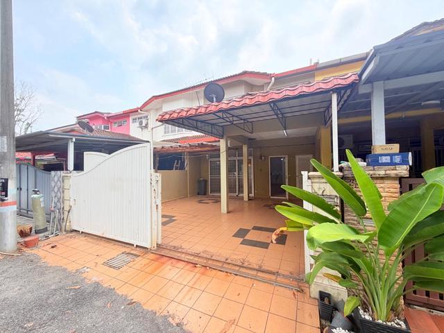 Terraced House for sale in Sendayan Village, Negeri Sembilan