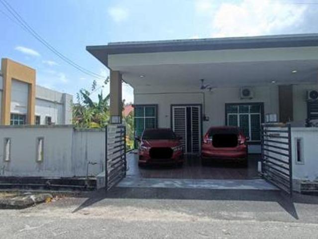 Residential House for sale in Tangkak, Johor