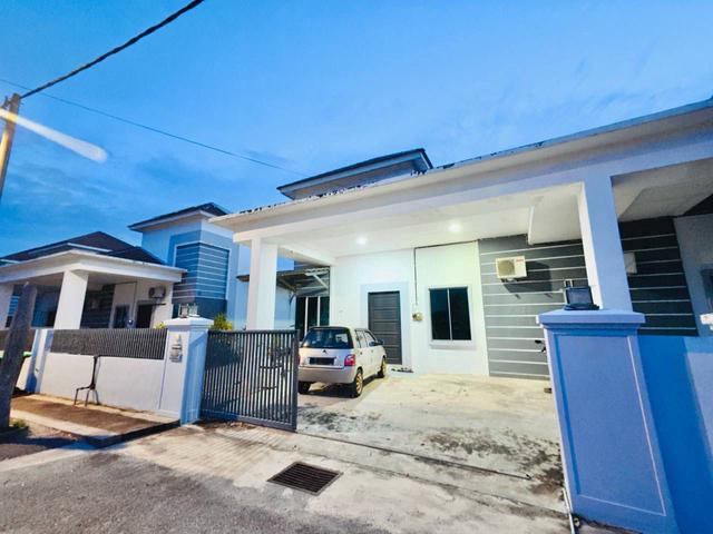 Residential House for sale in Kuala Kedah, Kedah