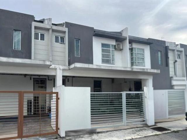 Townhouse for sale in Kajang, Langat