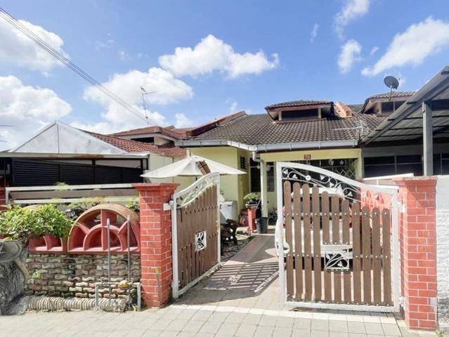 Terraced House for sale in Ulu Tiram, Johor