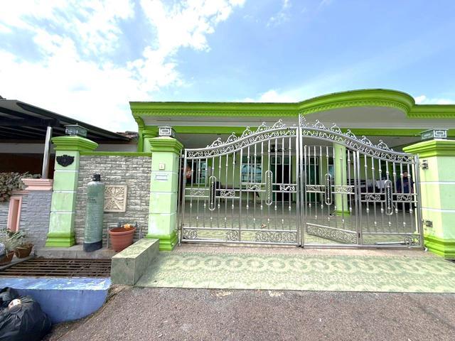 Terraced House for sale in Ulu Tiram, Johor