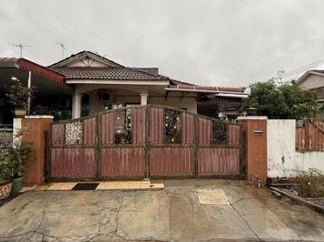 Terraced House for sale in Wellesley, Penang