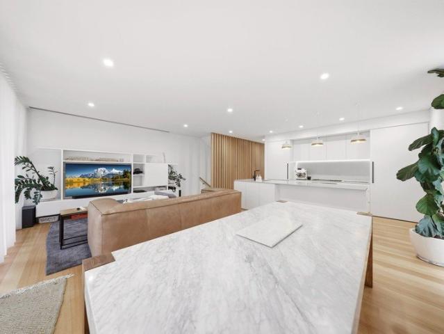Townhouse for rent in Sydney, New South Wales