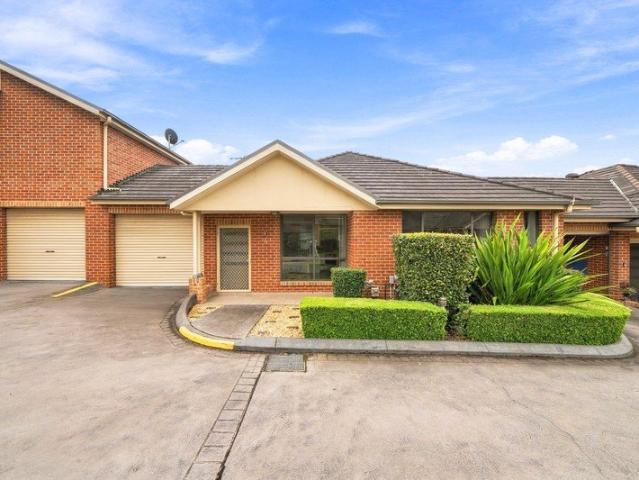 Villa for rent in Melrose Park, Sydney