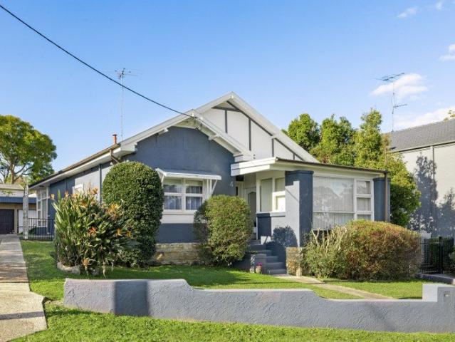 House for rent in Gladesville, Sydney