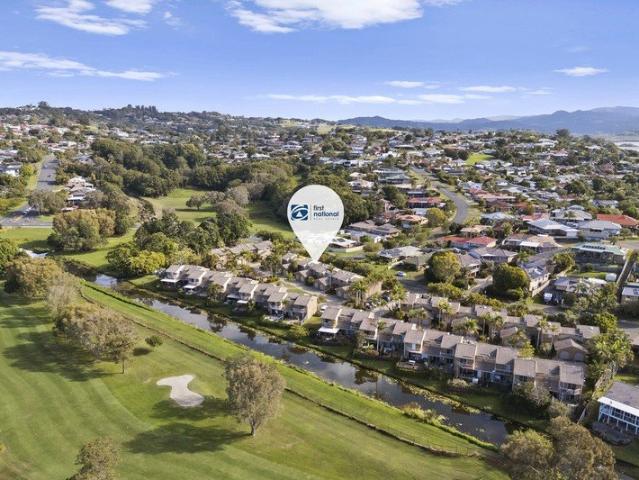 Townhouse for sale in Banora Point, New South Wales