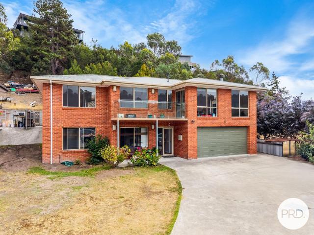 Villa for sale in Hobart, Tasmania