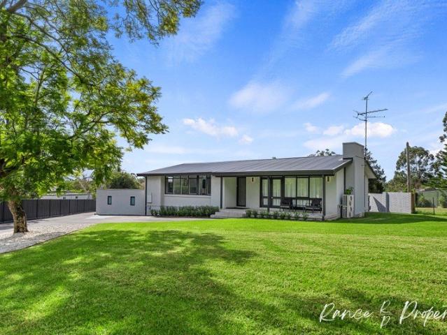 Cottage for sale in Sydney, New South Wales
