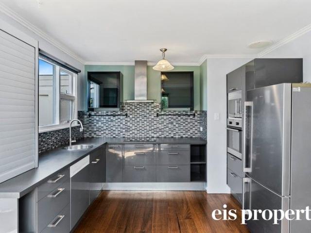 House for sale in Montrose