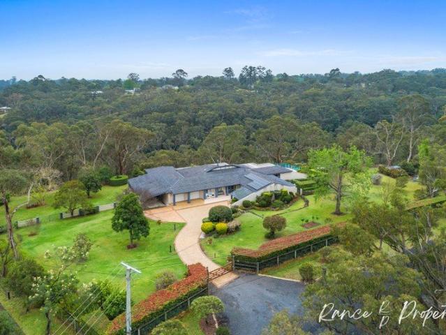 Cottage for sale in Kenthurst, Sydney