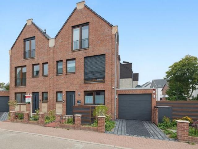 Haus kaufen in Düsseldorf, Nordrhein-Westfalen