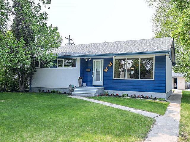 House for sale in East St. Paul, Manitoba