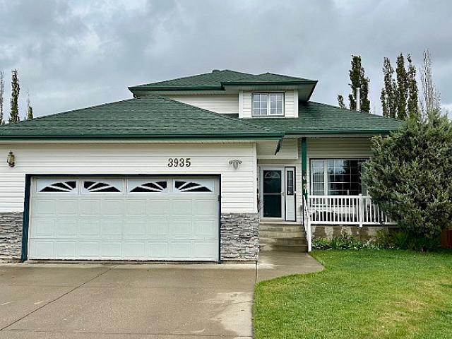House for sale in Wedgewood, Alberta